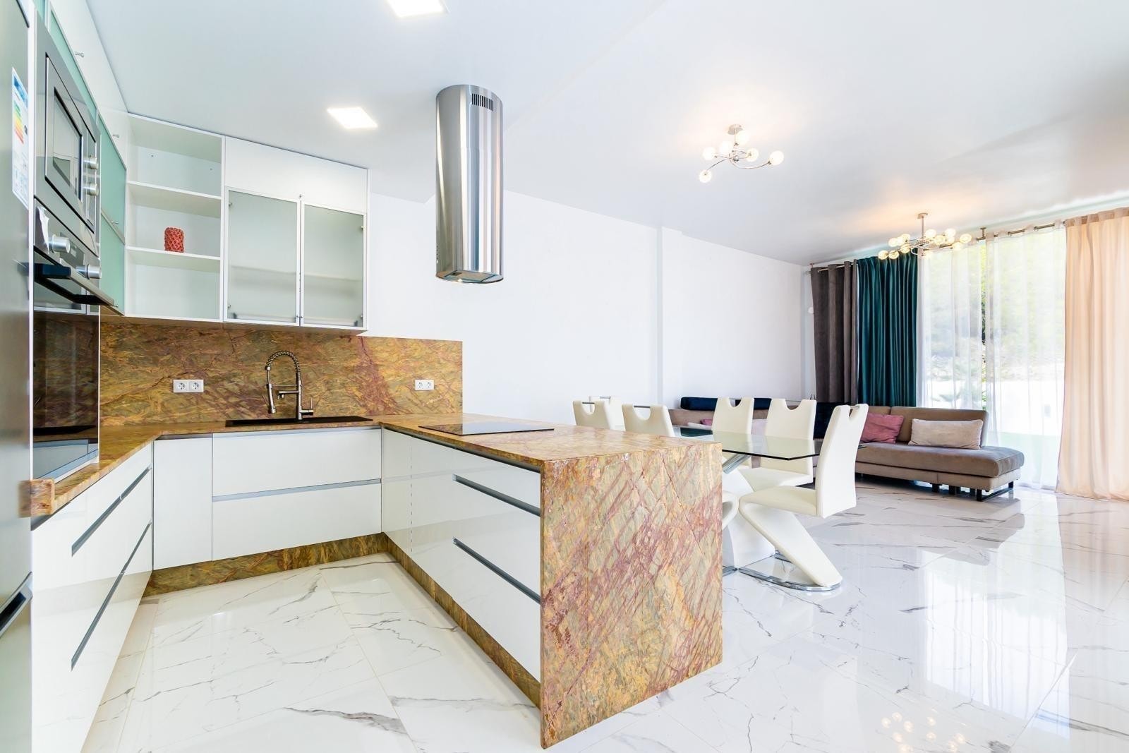 Spaniamegler1 har tilgang til stort sett alle eiendommer i Spania Galleribilde