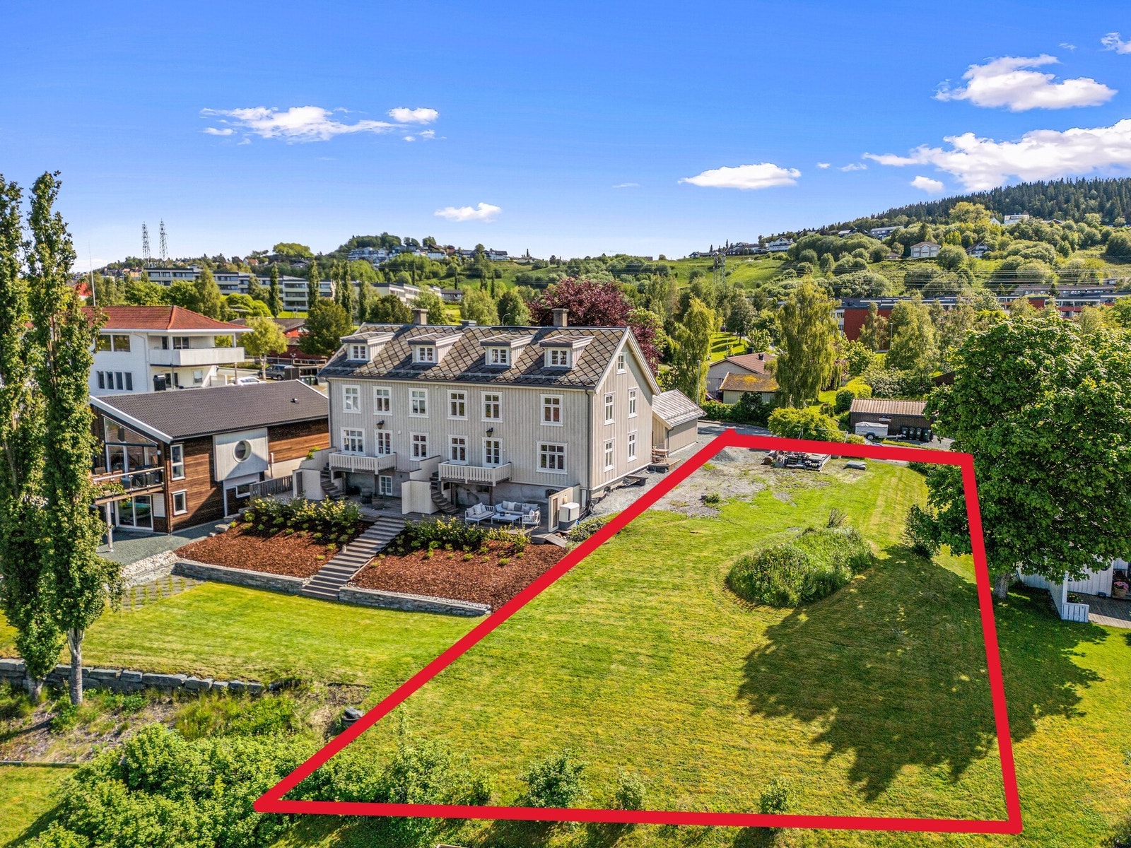 Glimrende boligtomt i et svært attraktivt boligområde. Galleribilde