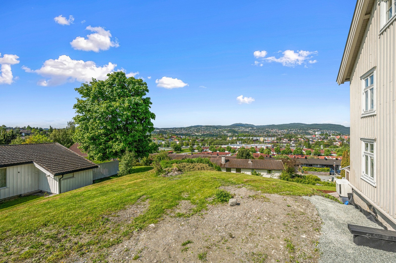 Vann- og avløpsledninger ligger klar på eiendommen. Galleribilde