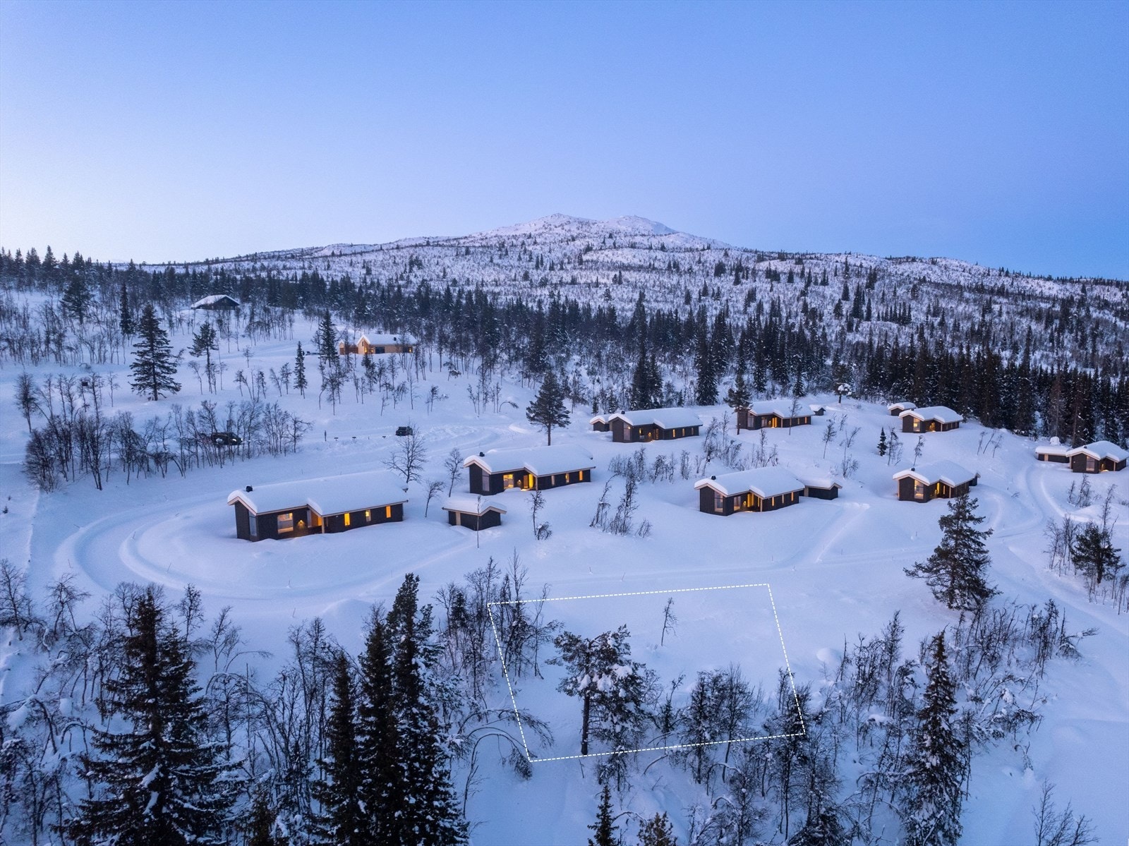 Omriss av tomten er kun et estimat og ikke å regne som eksakt tomtegrense Galleribilde