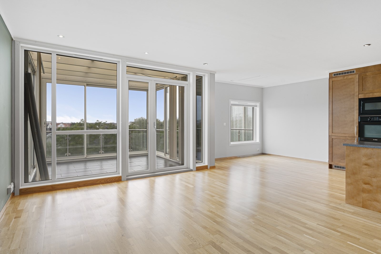 Downlights i stue og kjøkken Galleribilde