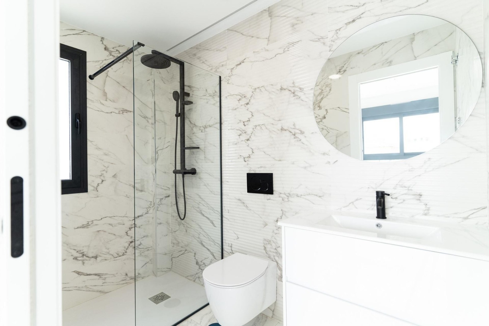 Spaniamegler1 har eget advokatkontor som sikrer kjøpsprosessen Galleribilde