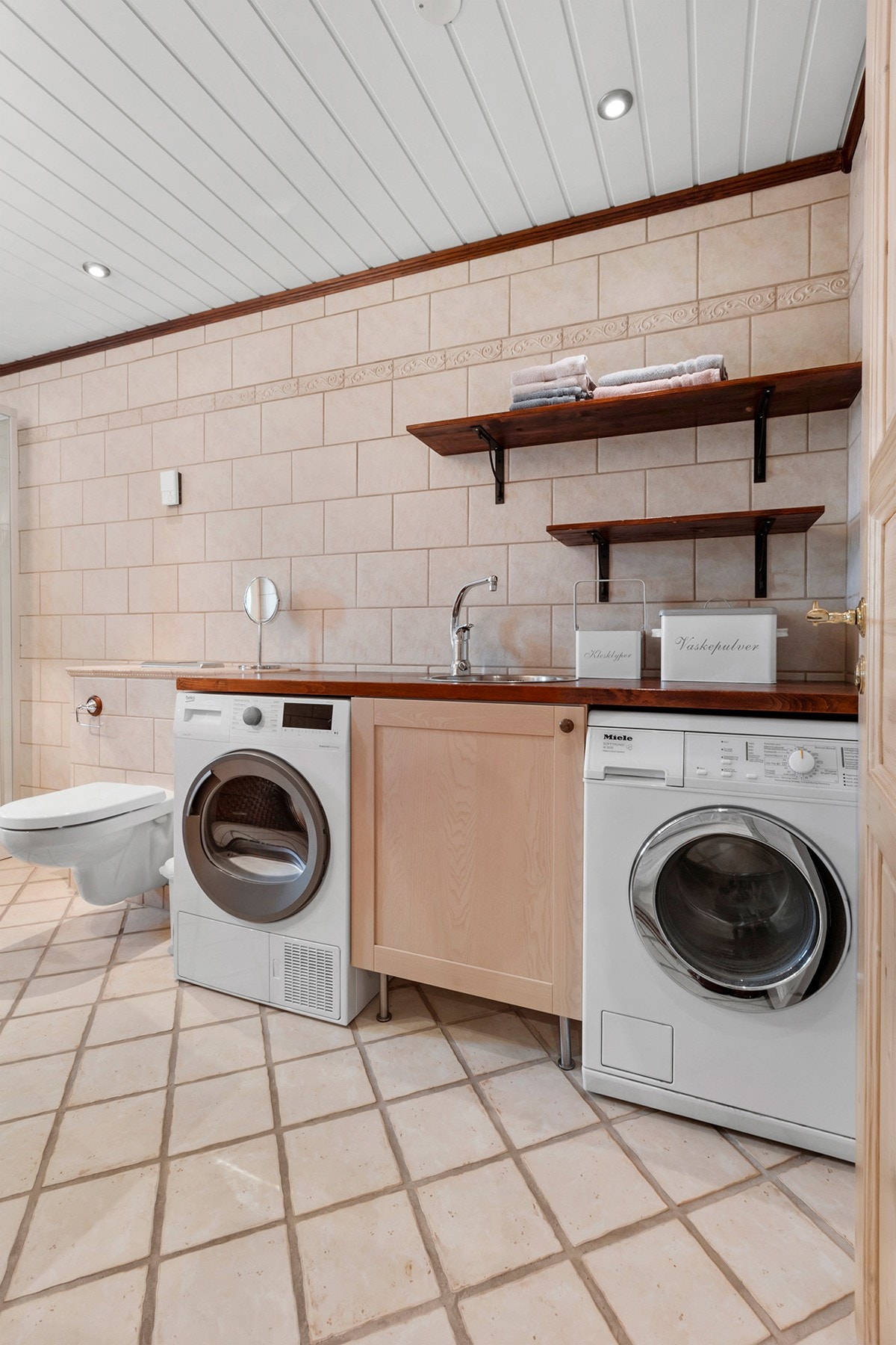 Bad/ vaskerom Galleribilde