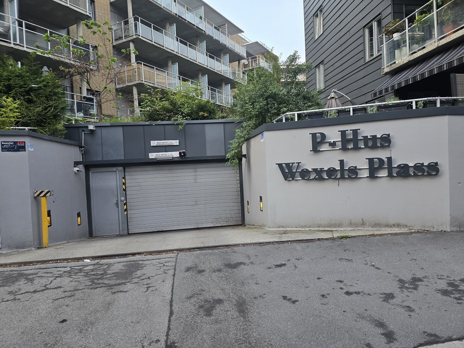 Garasjeplass nummer 70 til salgs i Wexels Plass Garasjeasmeie! Galleribilde