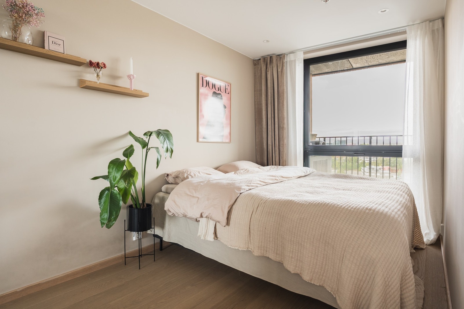 Boligens soverom 2 er også av god størrelse. Galleribilde