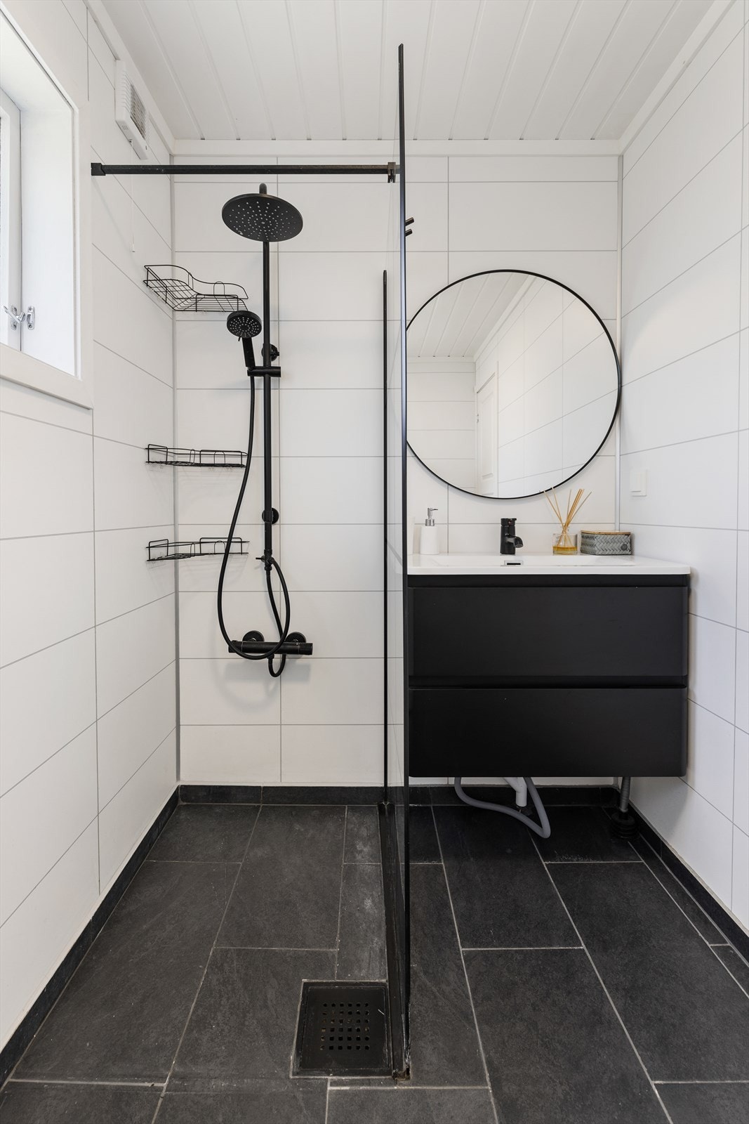 Flislagt bad Galleribilde