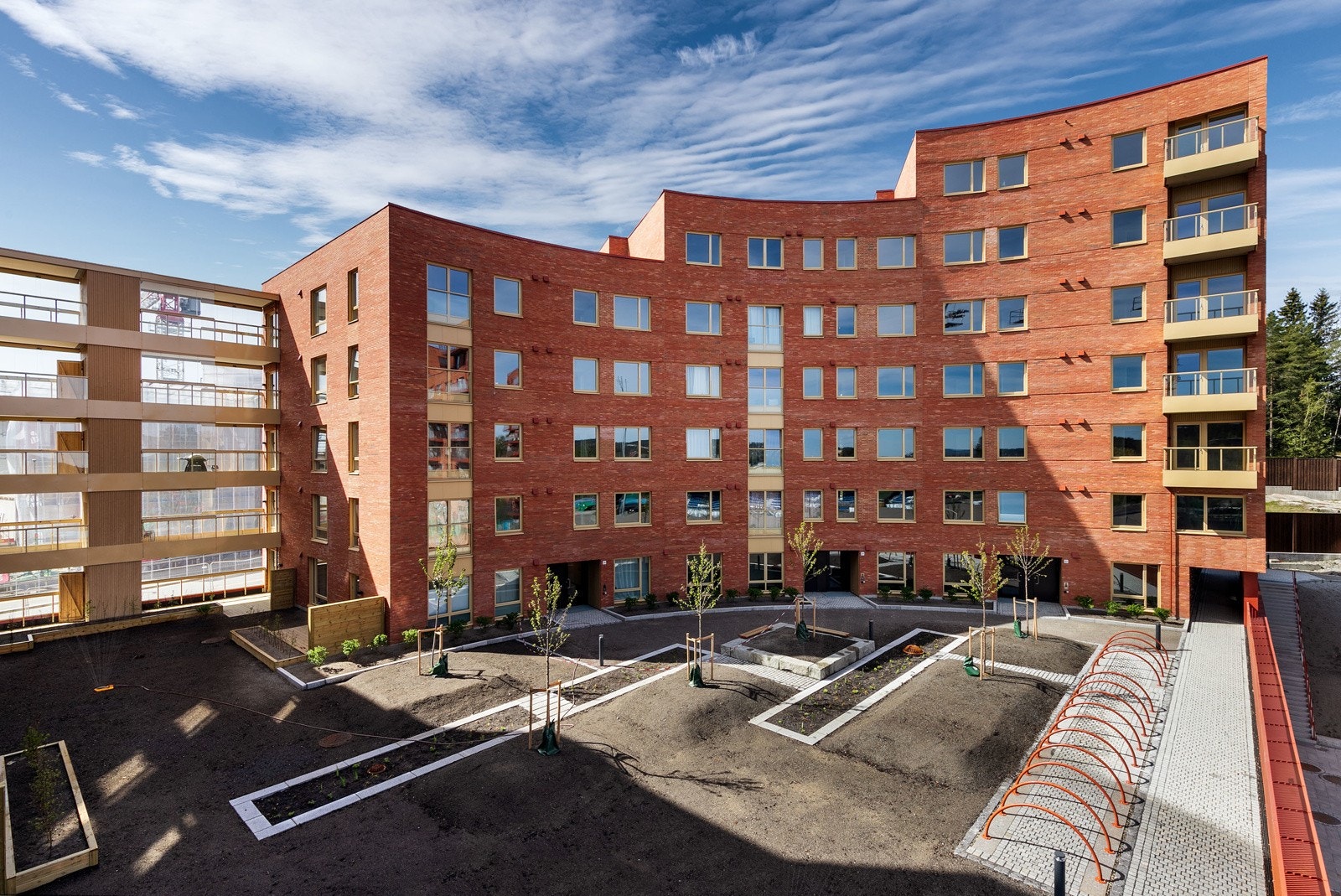 I Rolvsrud Arena på Lørenskog kommer hvert nabolag til å ha umiddelbar nærhet til Rolvsrud Idrettspark, perfekt for den aktivitetslystne familie. Galleribilde