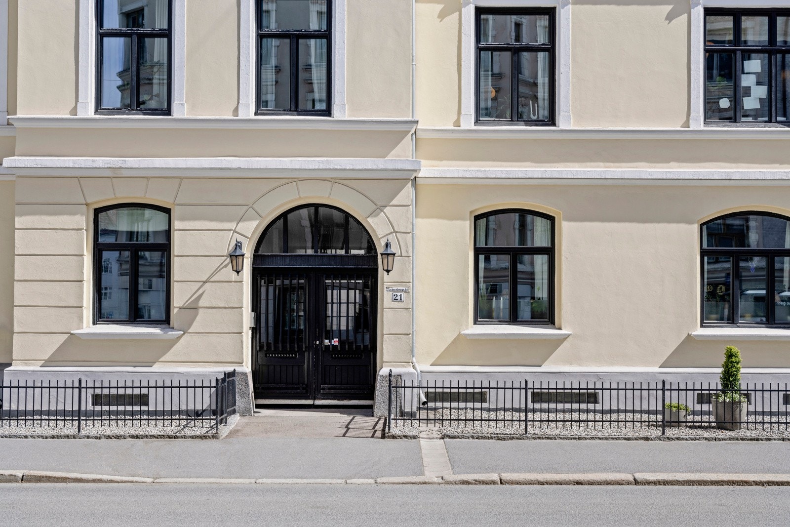 Meget sentralt og attraktivt beliggende i klassisk bygårdsbebyggelse Galleribilde