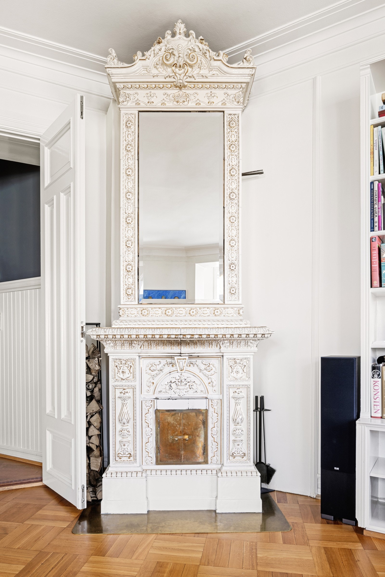 Svært lekker kakkelovn Galleribilde