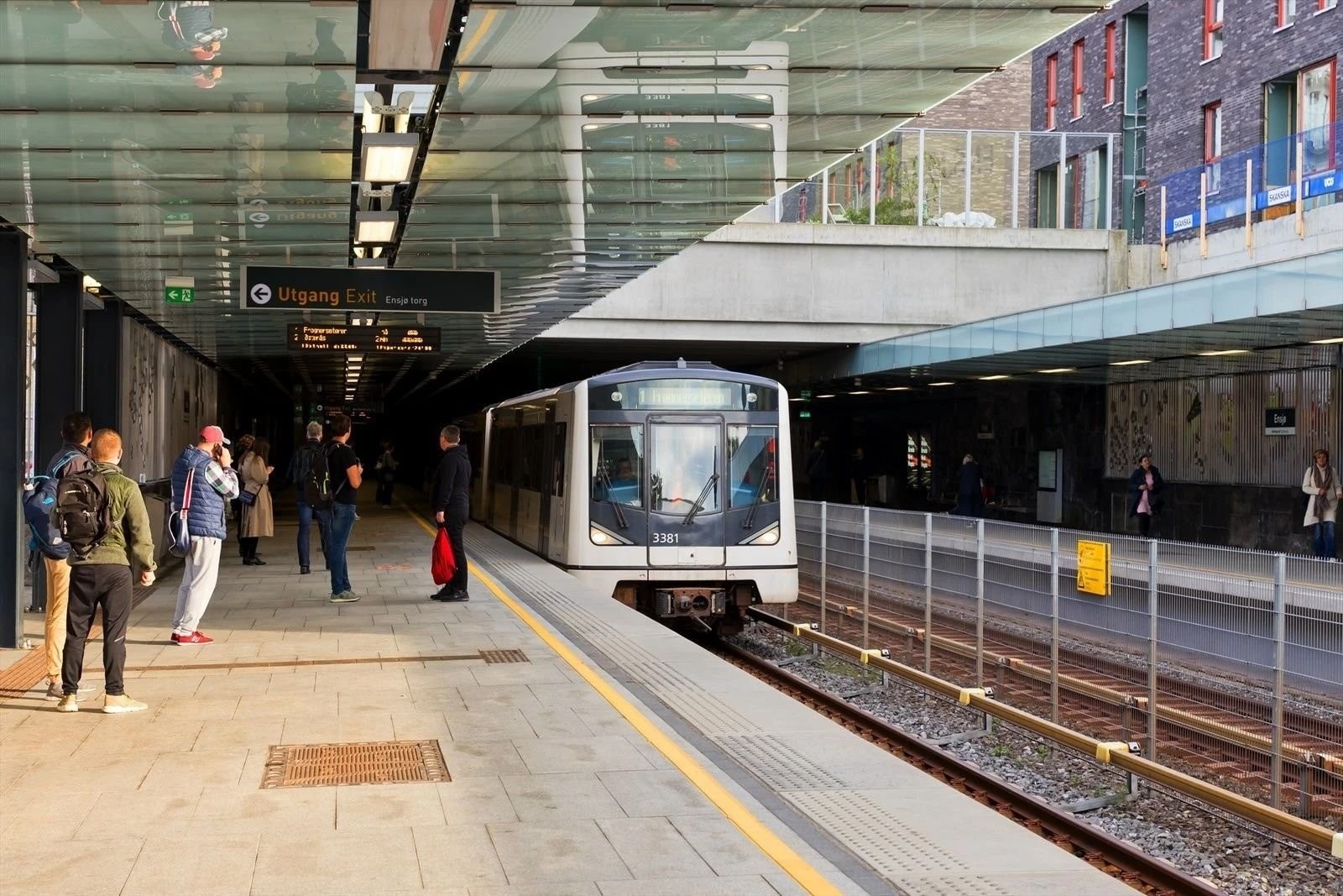 T-bane med sentrumsavganger hvert 5 minutt Galleribilde