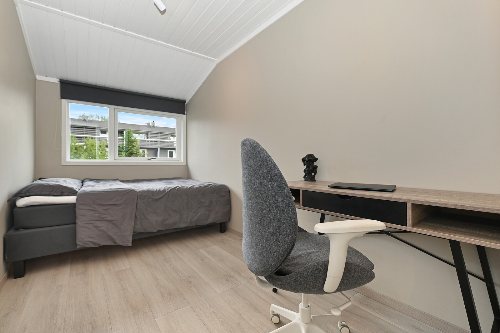 Soverommene er holdt i moderne farger. Galleribilde