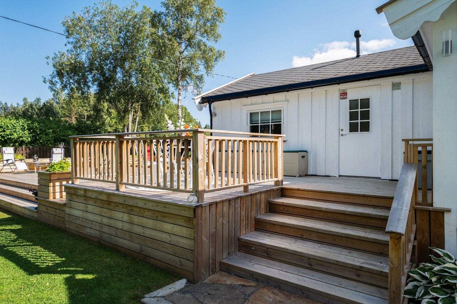 Du ønskes velkommen inn via terrassen. Galleribilde