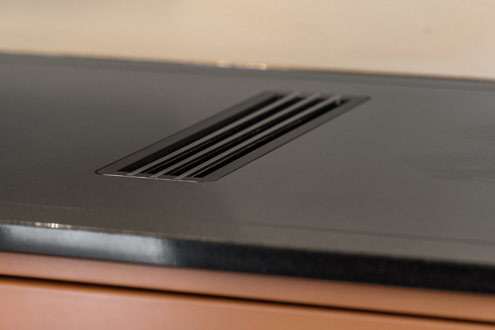 Platetopp med nedfelt ventilator (ikke kullfilter) Galleribilde