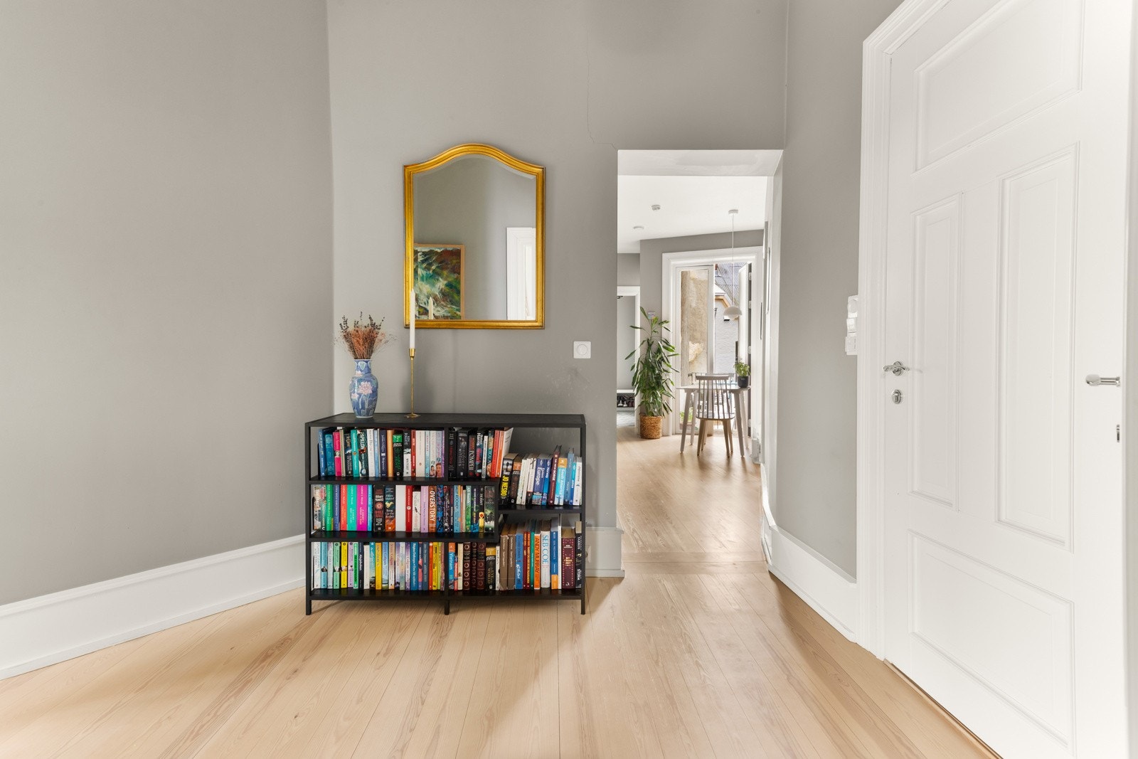 Praktisk planløsning med god rominndeling Galleribilde