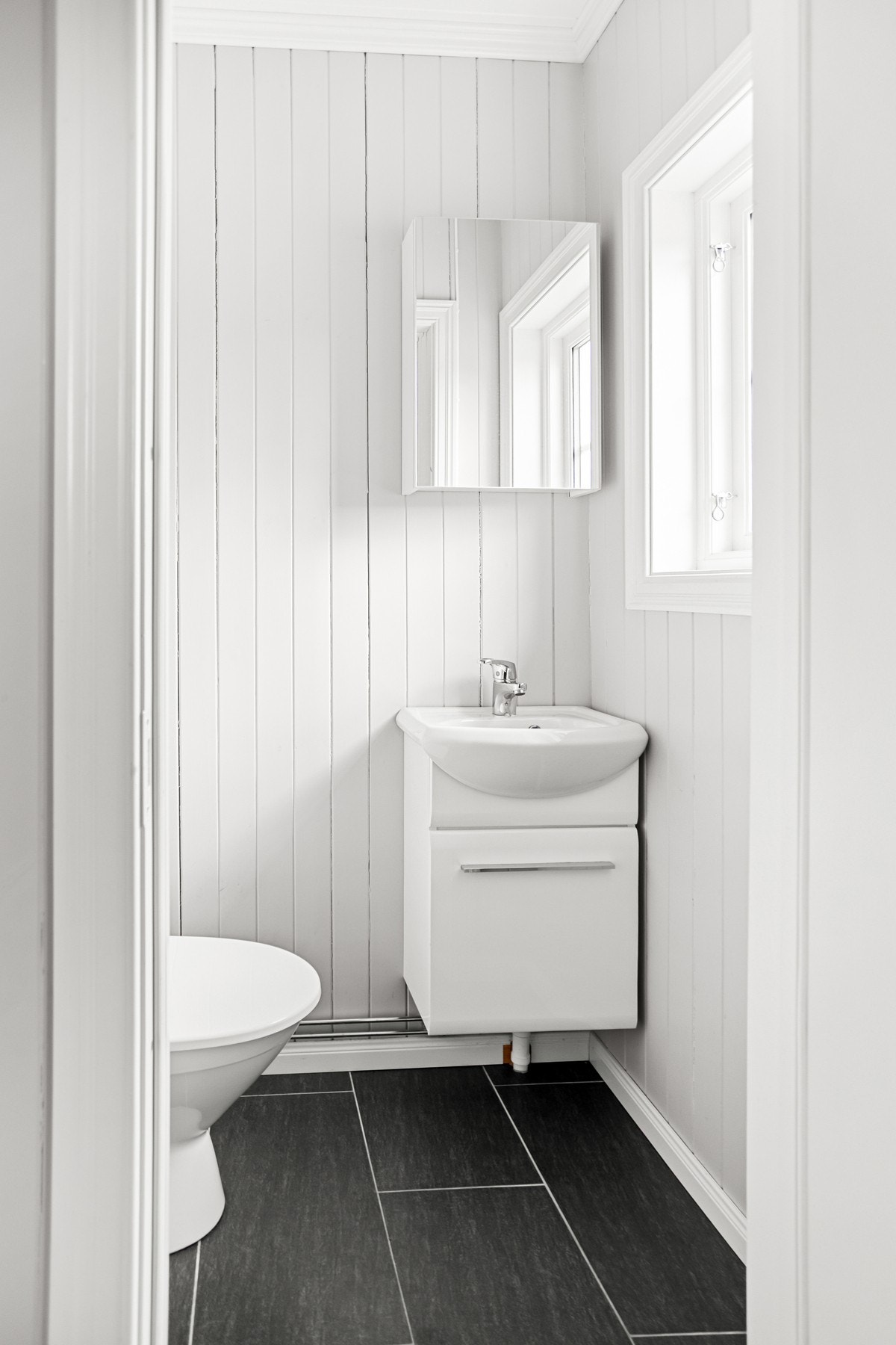 Toalettrom i 1. etasje. Galleribilde