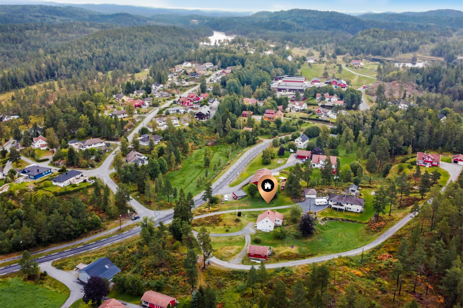 Flott og naturnær beliggenhet. Galleribilde