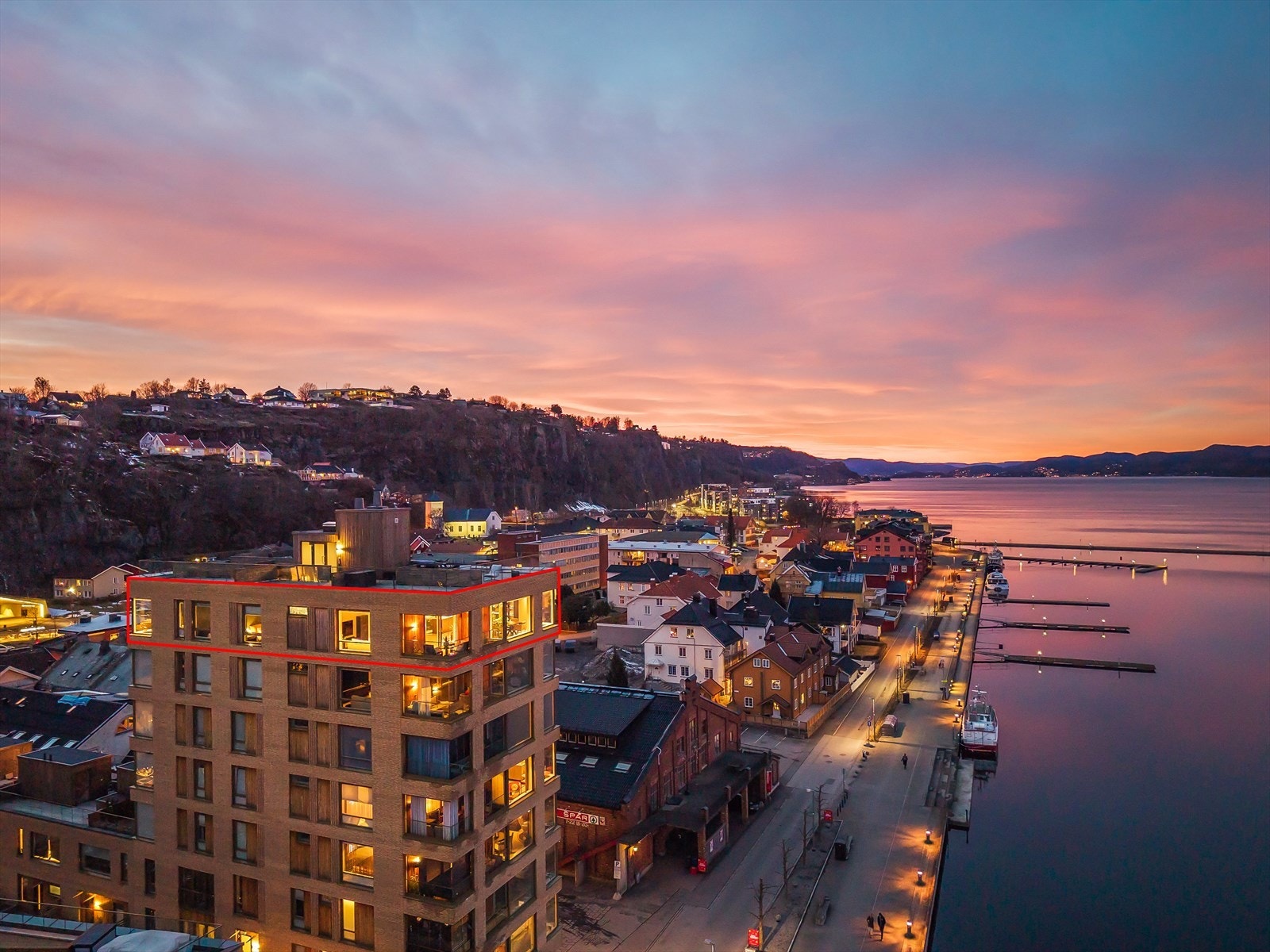 Velkommen til unike Havnegaten 9C, presentert av eiendomsmegler Eskil Hansen Horten. Galleribilde