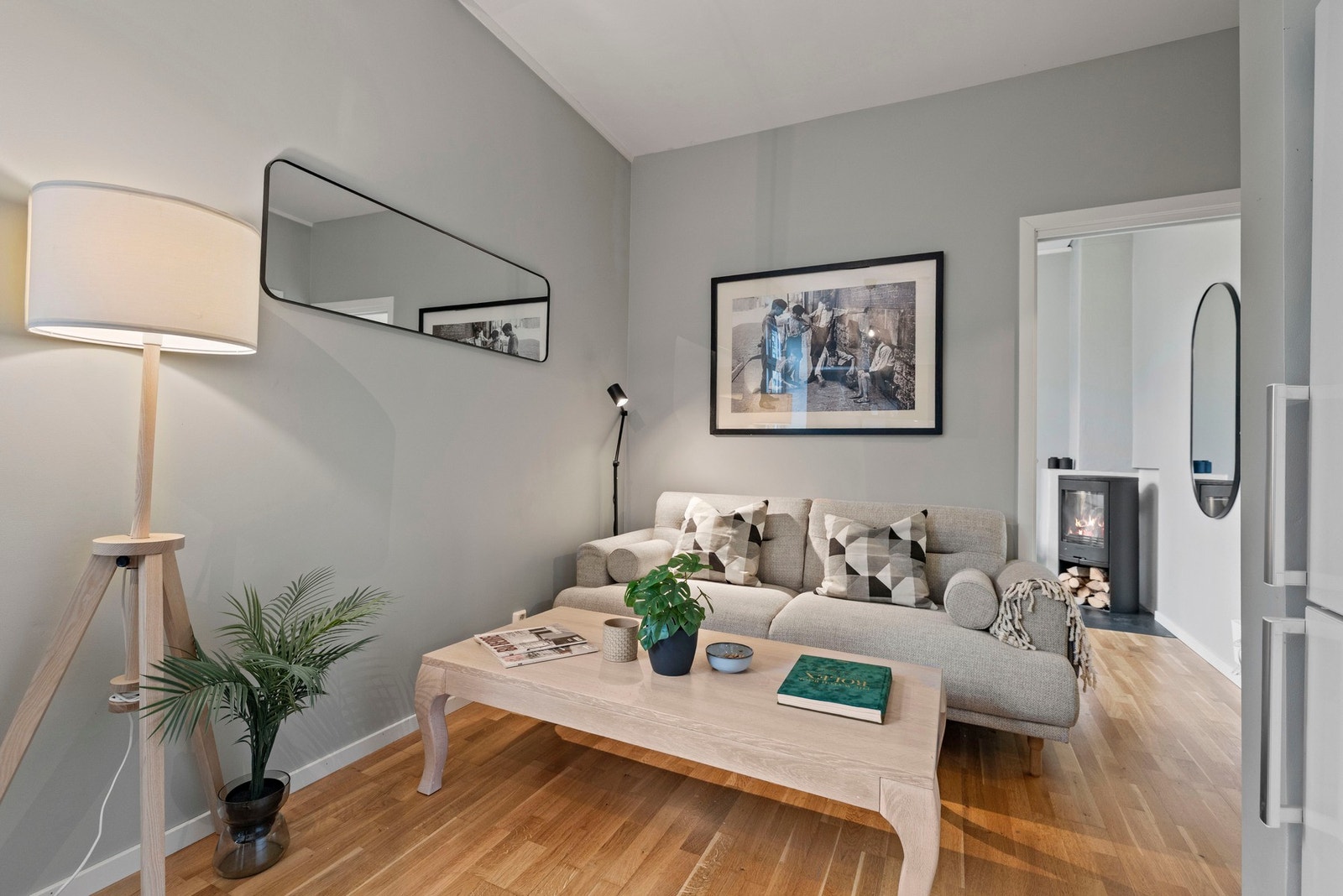 Leiligheten ligger fint til i byggets 3. etasje og har en god planløsning. Galleribilde