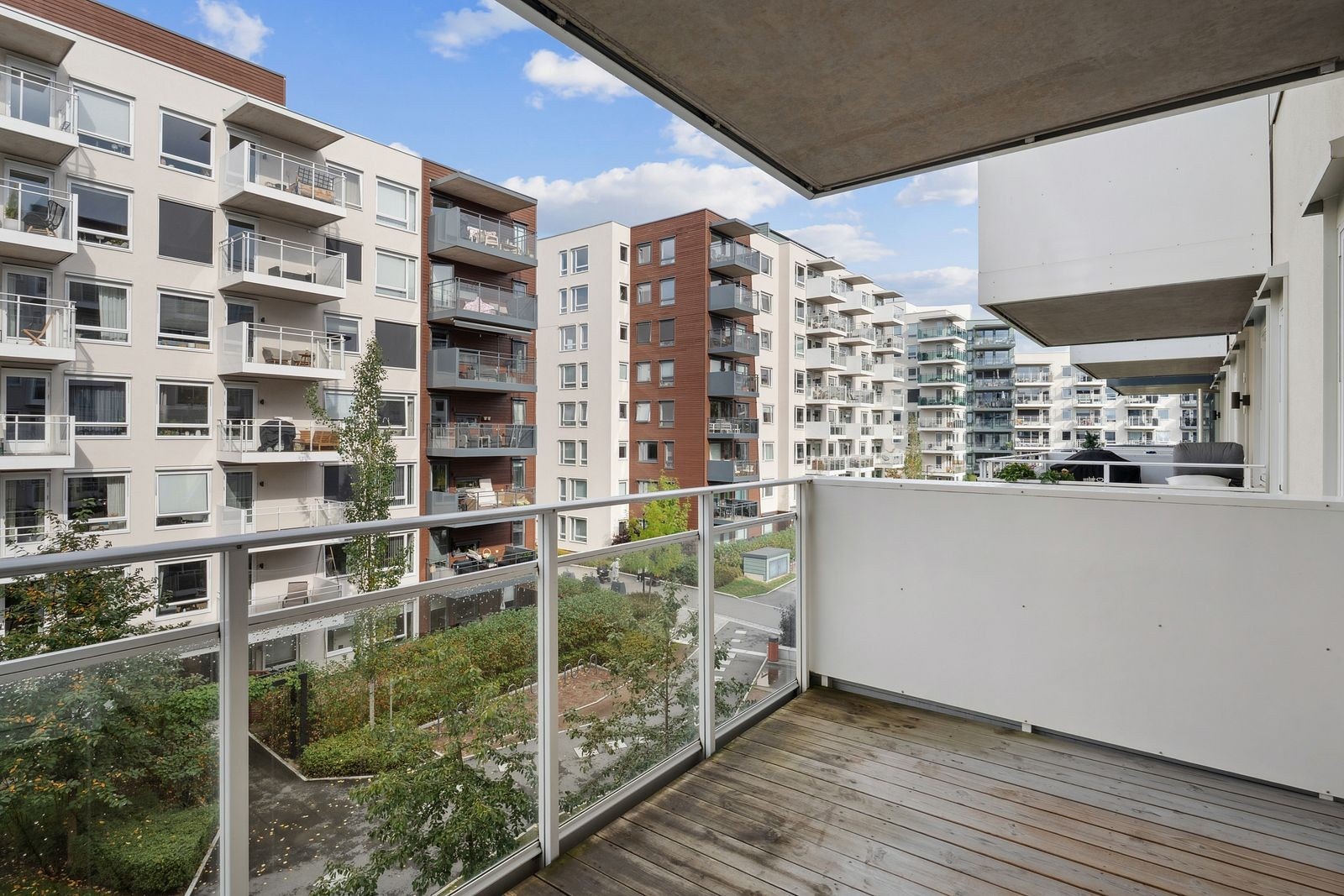 Balkong med pent utsyn Galleribilde