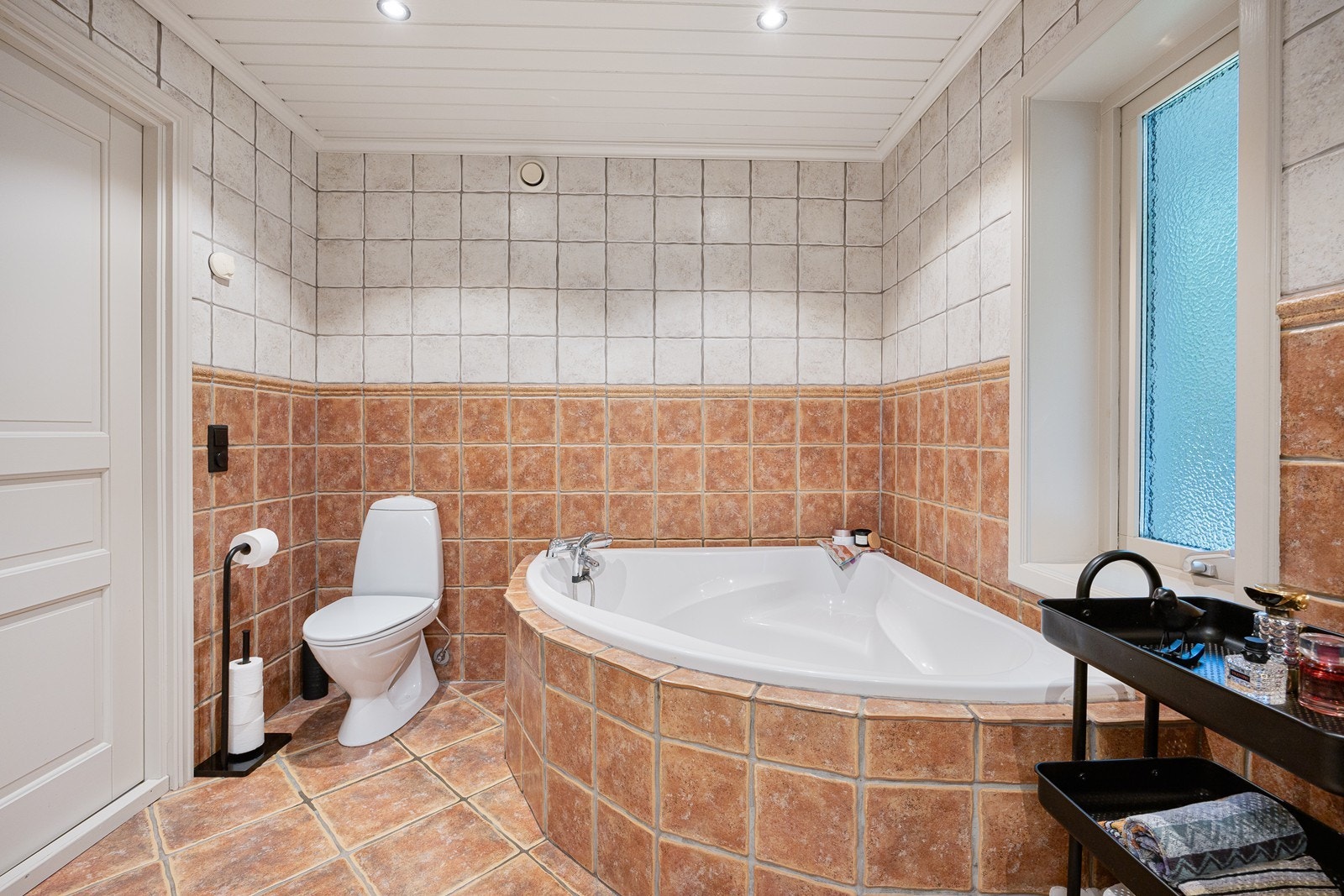 Bad 1.etg. Galleribilde