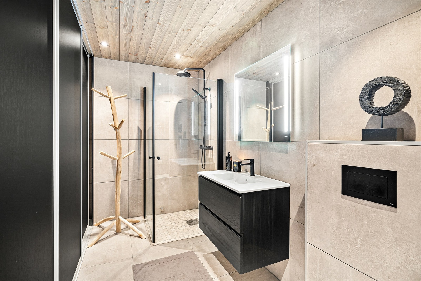 Bad nr2 / vaskerom Galleribilde