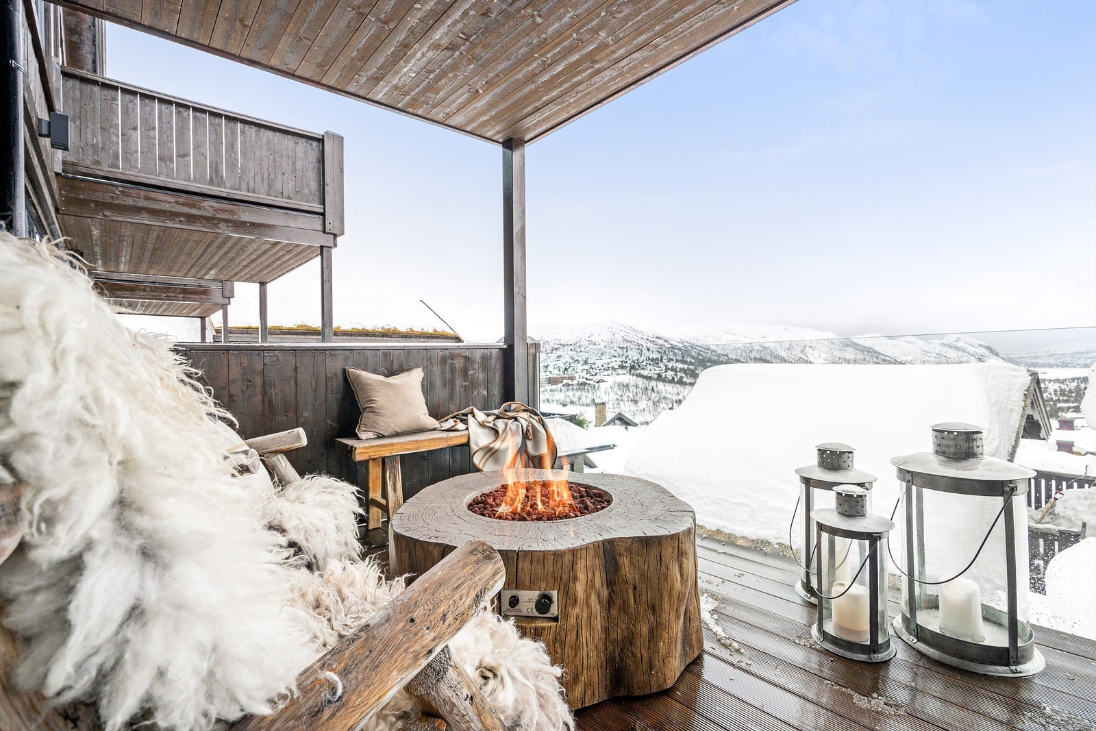 Vinterstemning. ski in/ out. Gode solforhold og flott utsikt Galleribilde