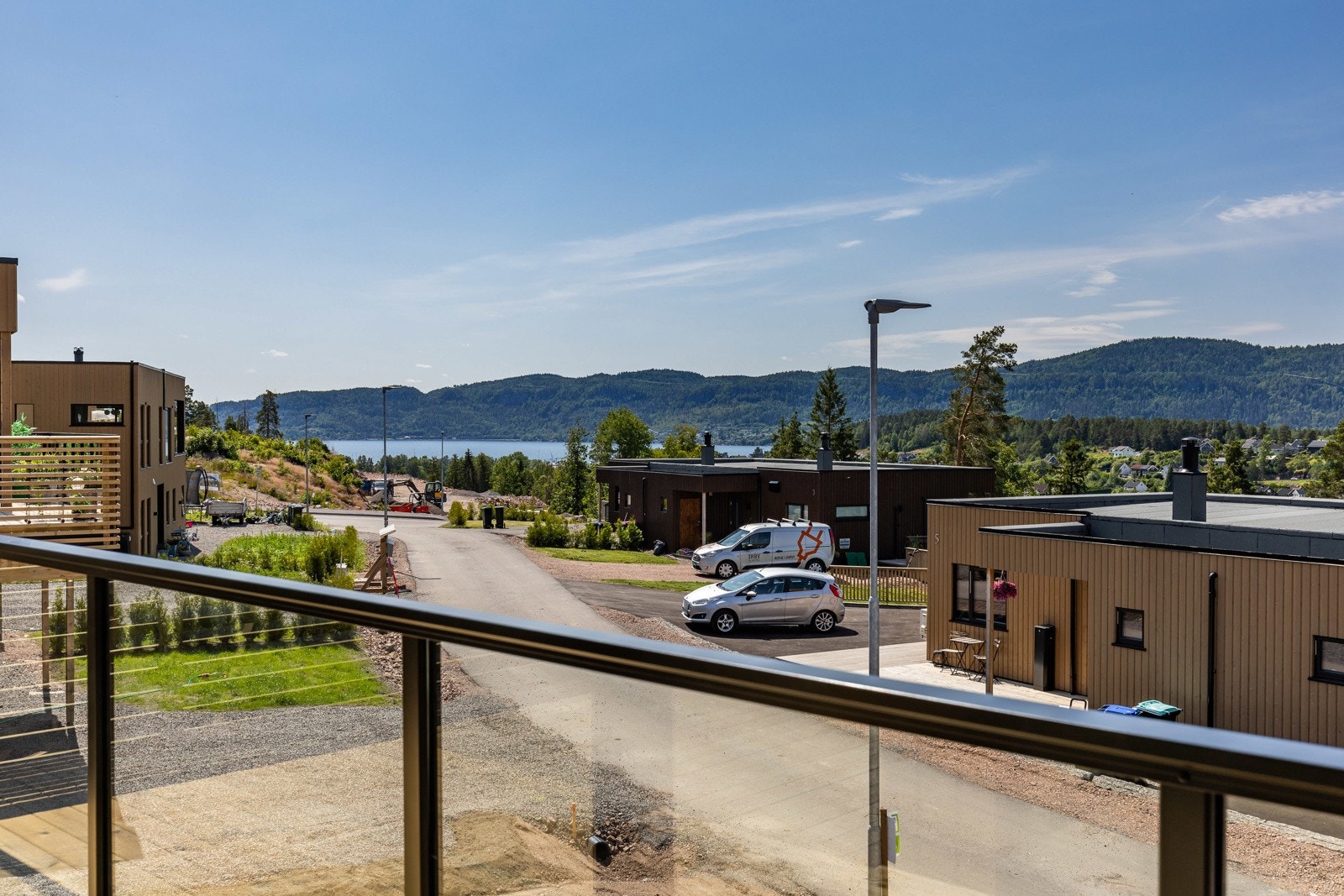 Nyt fantastisk utsikt fra terrassen. Galleribilde