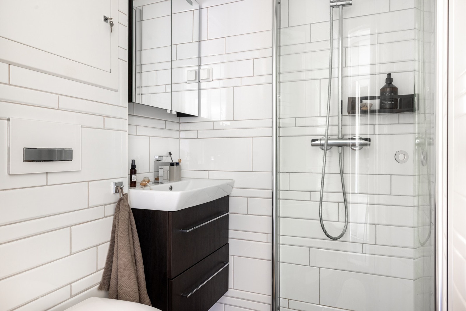 Badet og røropplegg ble oppgradert i 2013 i regi av borettslaget. Galleribilde