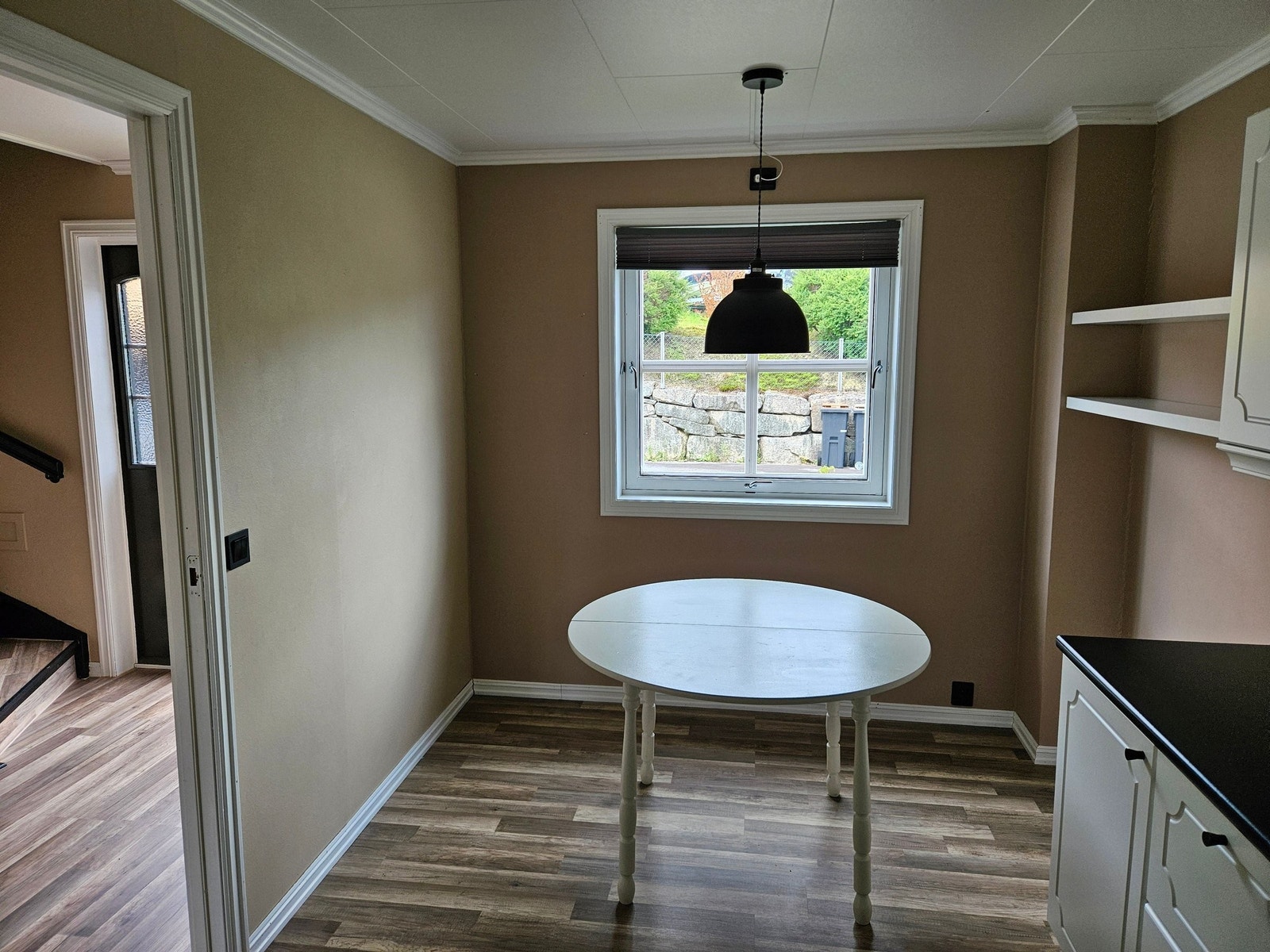 Spiseplass på kjøkken Galleribilde