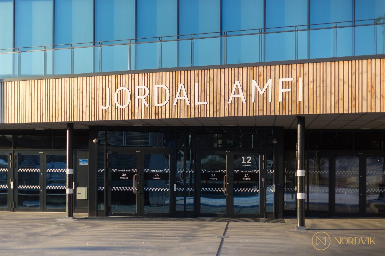 Jordal Amfi er også i gangavstand fra boligen Galleribilde