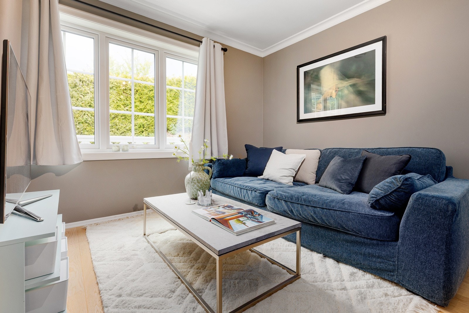 Mellom soverommene er det TV-stue Galleribilde