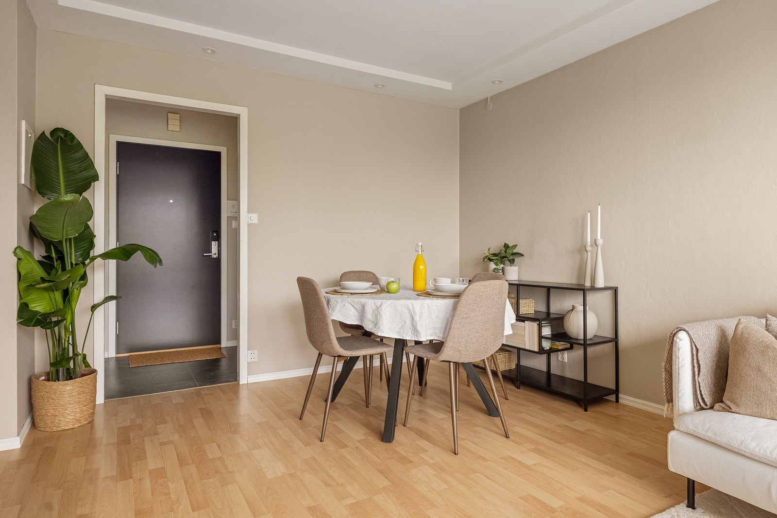 Det er også god plass til en spisegruppe av god størrelse. Galleribilde