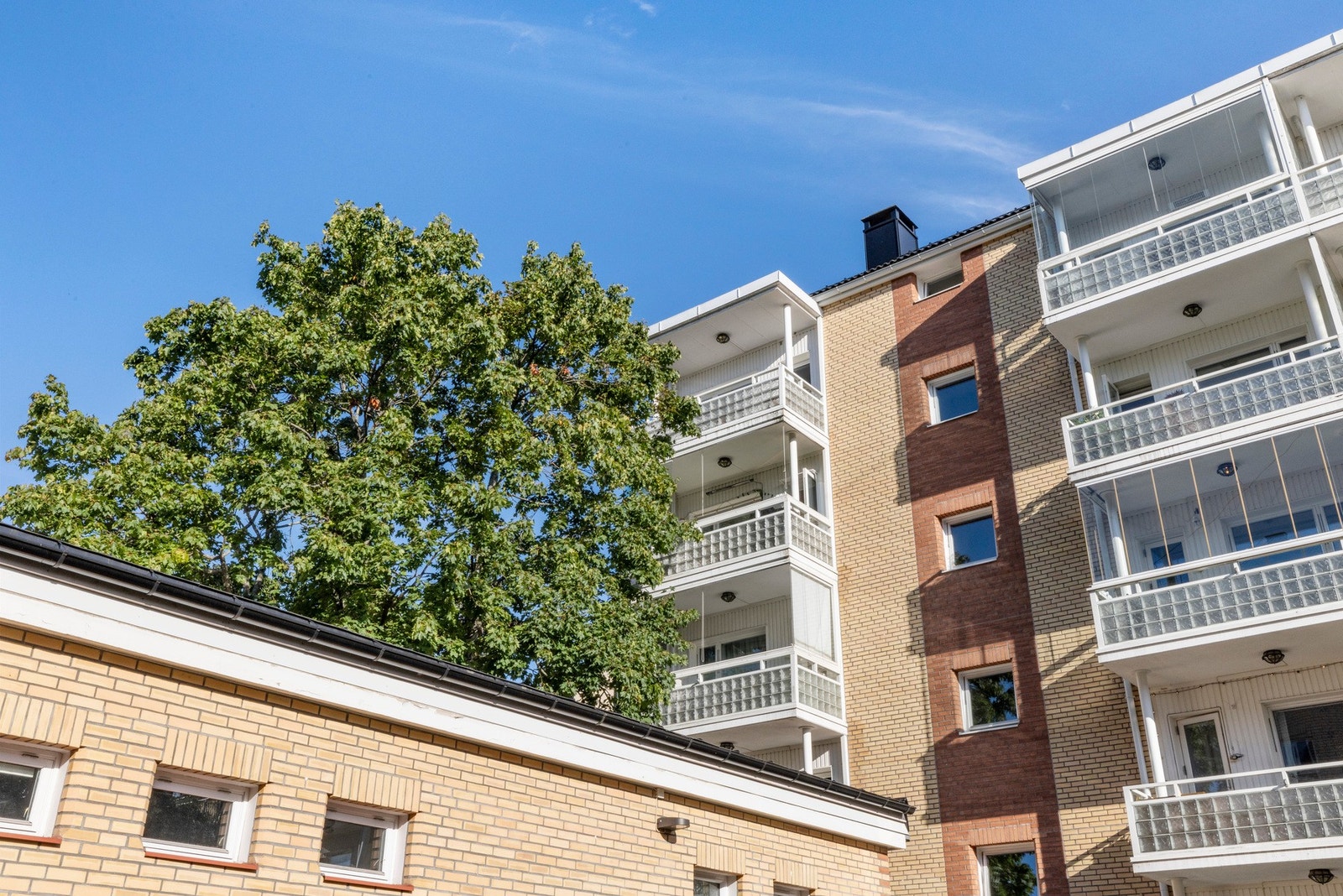 Leiligheten har en meget god intern beliggenhet i 4. etasje. Galleribilde