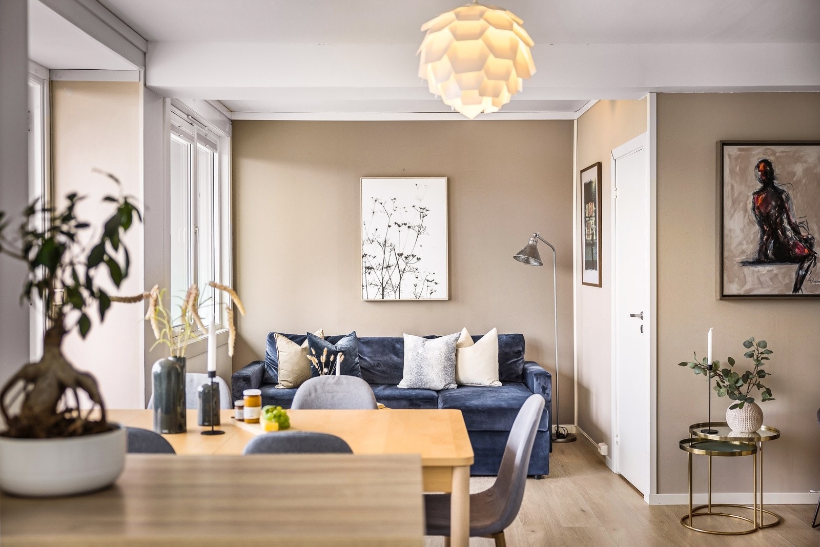 - Grunnpakke kabel-TV og bredbånd er inkludert i fellesutgiftene - Galleribilde