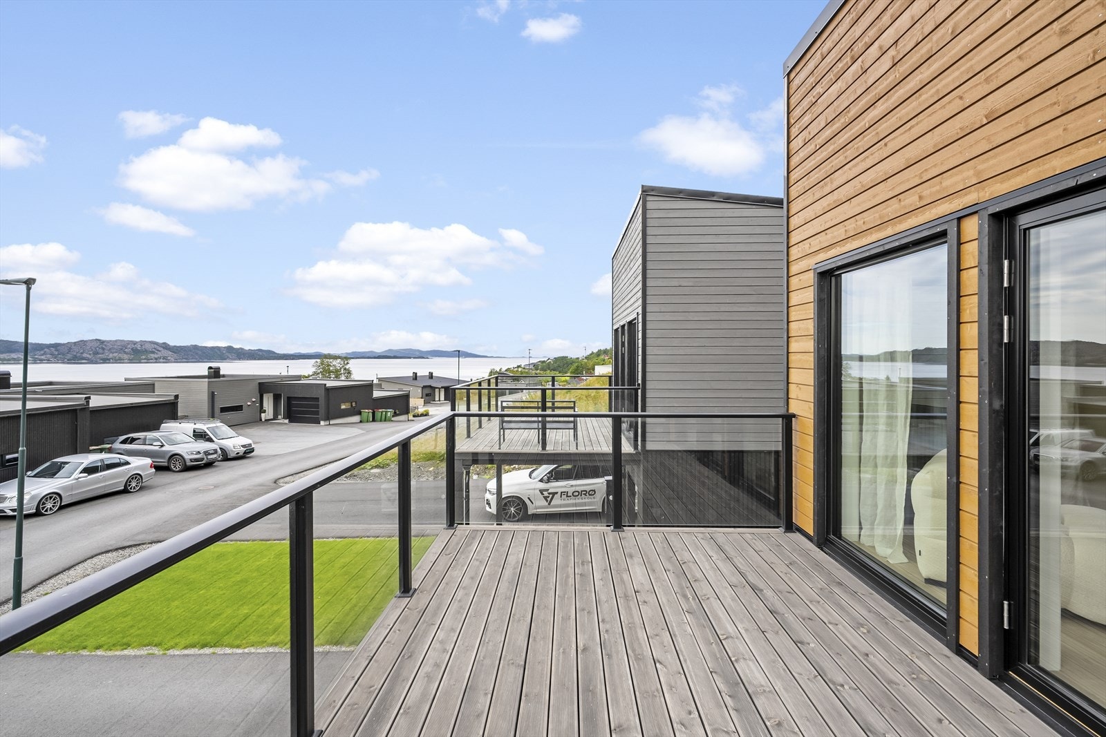 Stor sørvendt altan Galleribilde