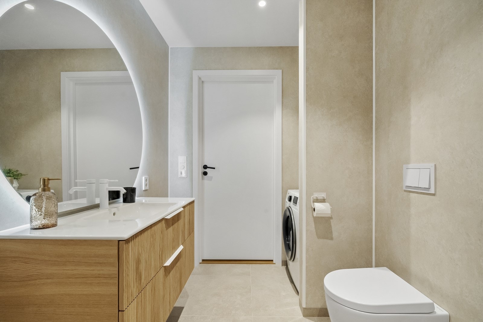 Eit rålekkert bad som er oppgradert iht. leveranse Galleribilde