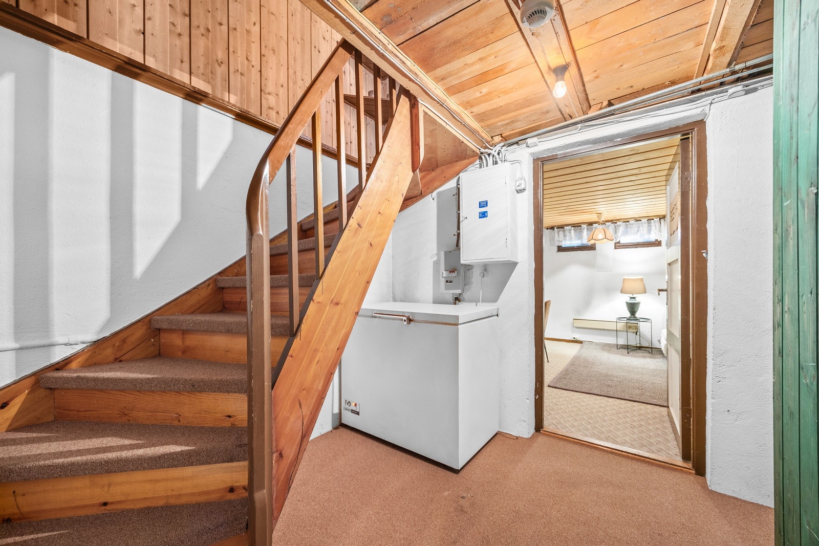 Gang i kjeller Galleribilde