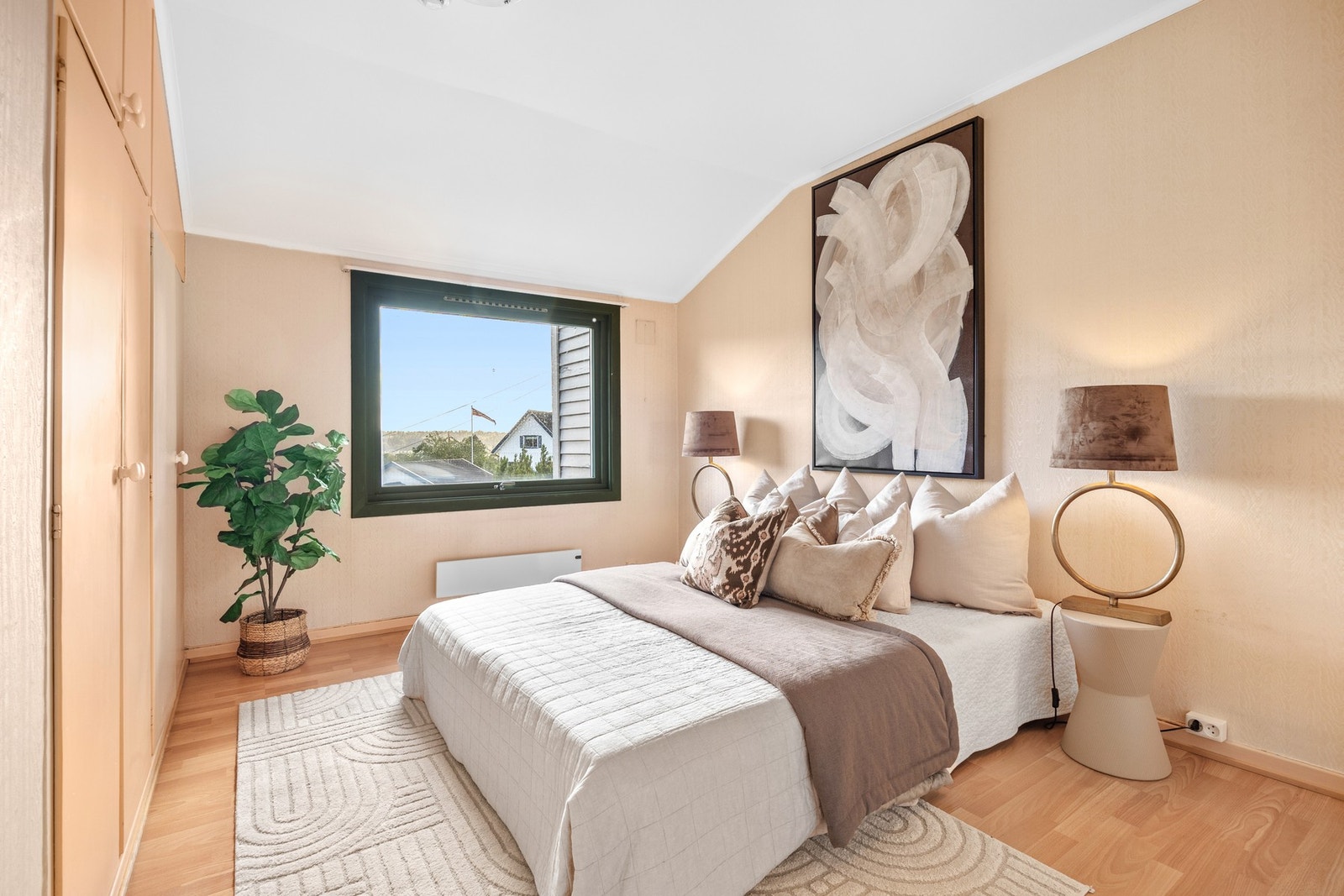 I andre etasje er det to gode soverom Galleribilde