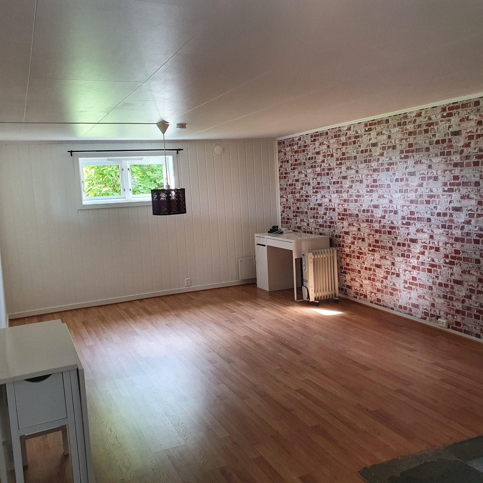 Kjelleretasje Galleribilde