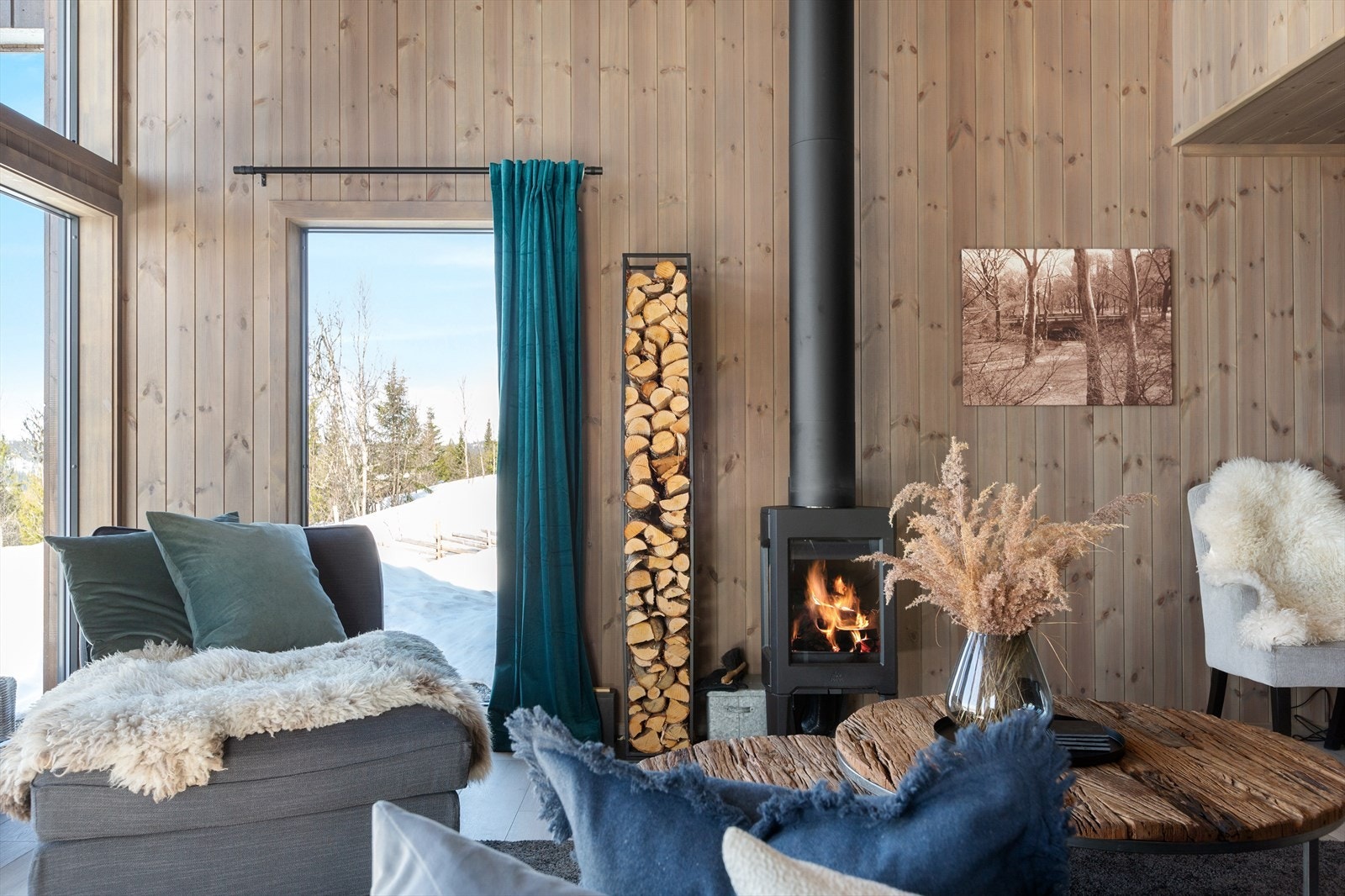 En peisovn sørger for kos og god varme i den kalde årstida. Galleribilde