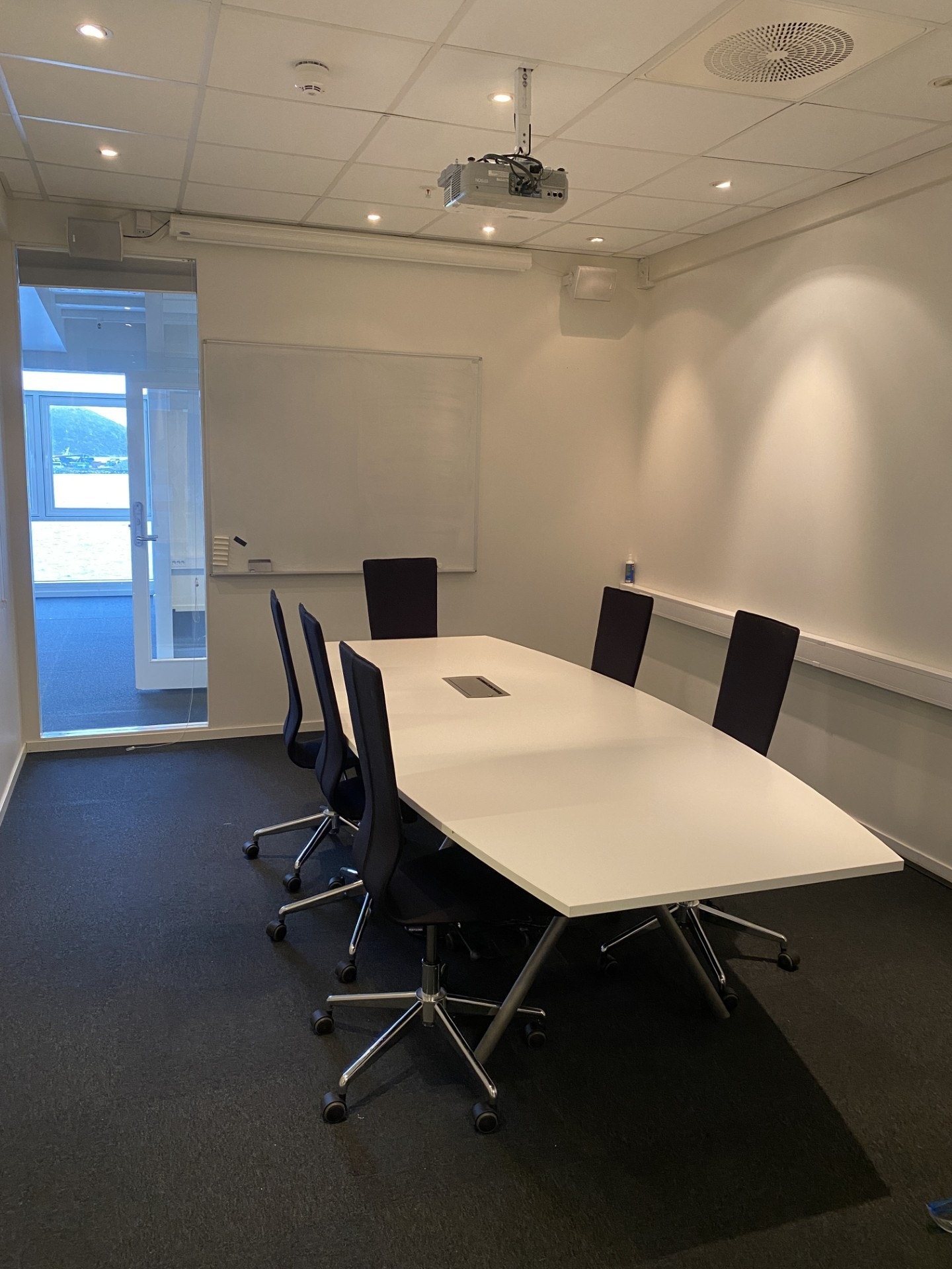 Møterom. Galleribilde