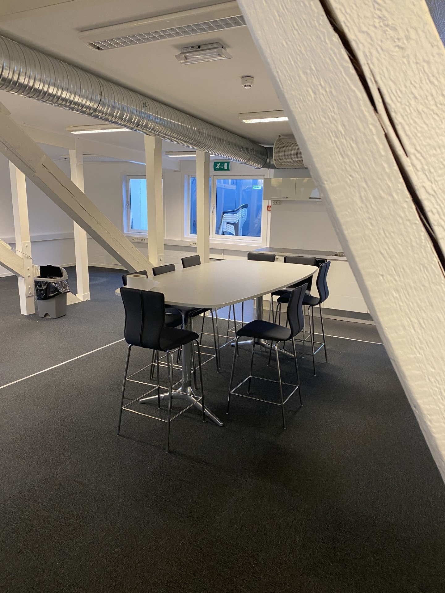 Sosialsone. Galleribilde