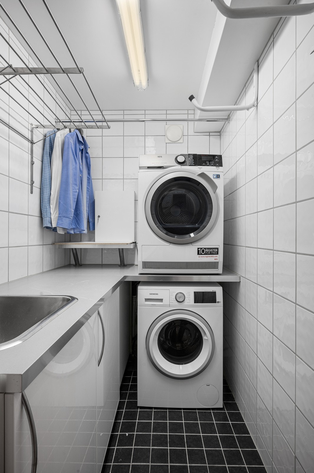 Vaskerom Galleribilde