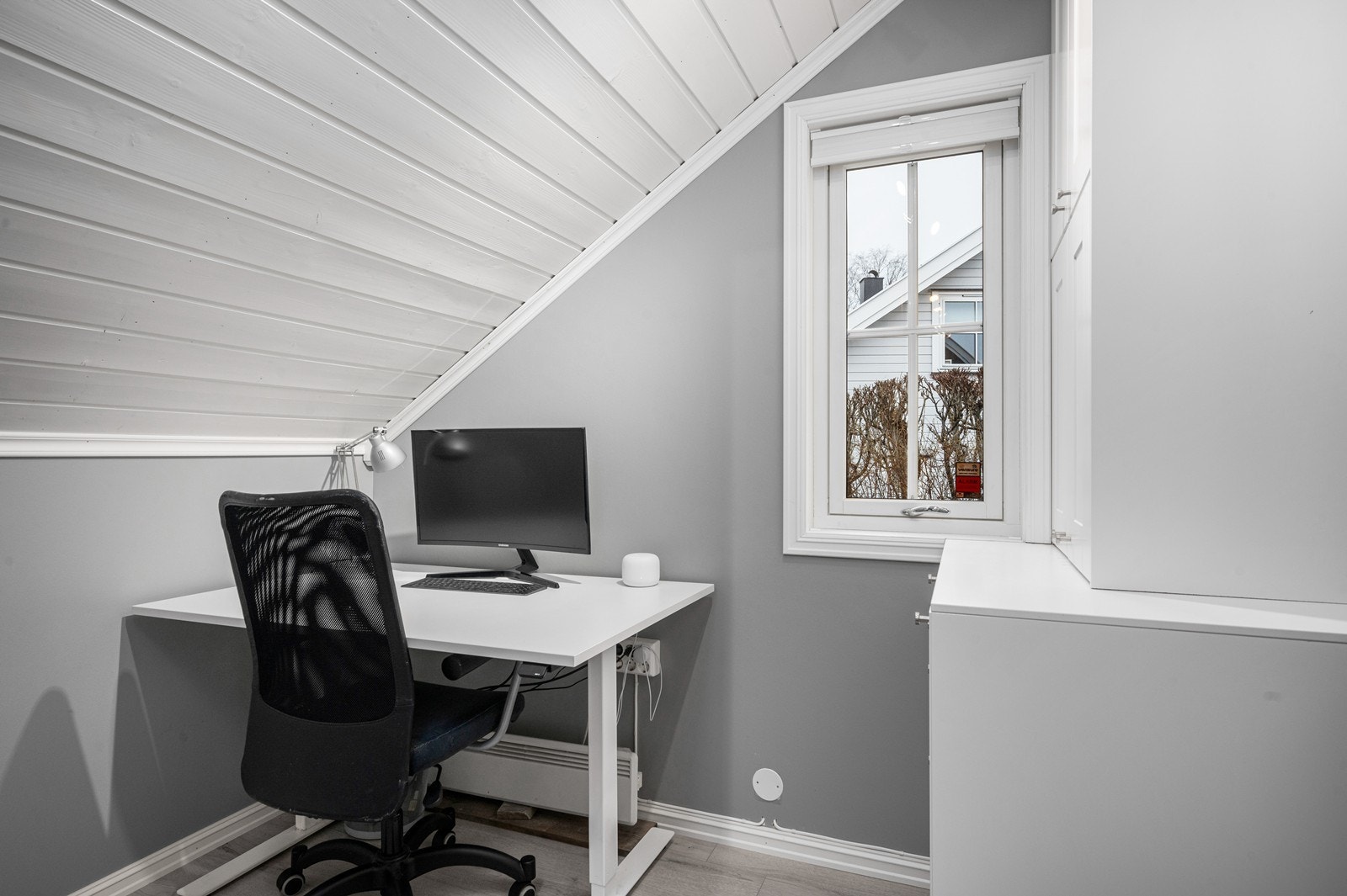 Kontor i 1. etasje. Galleribilde