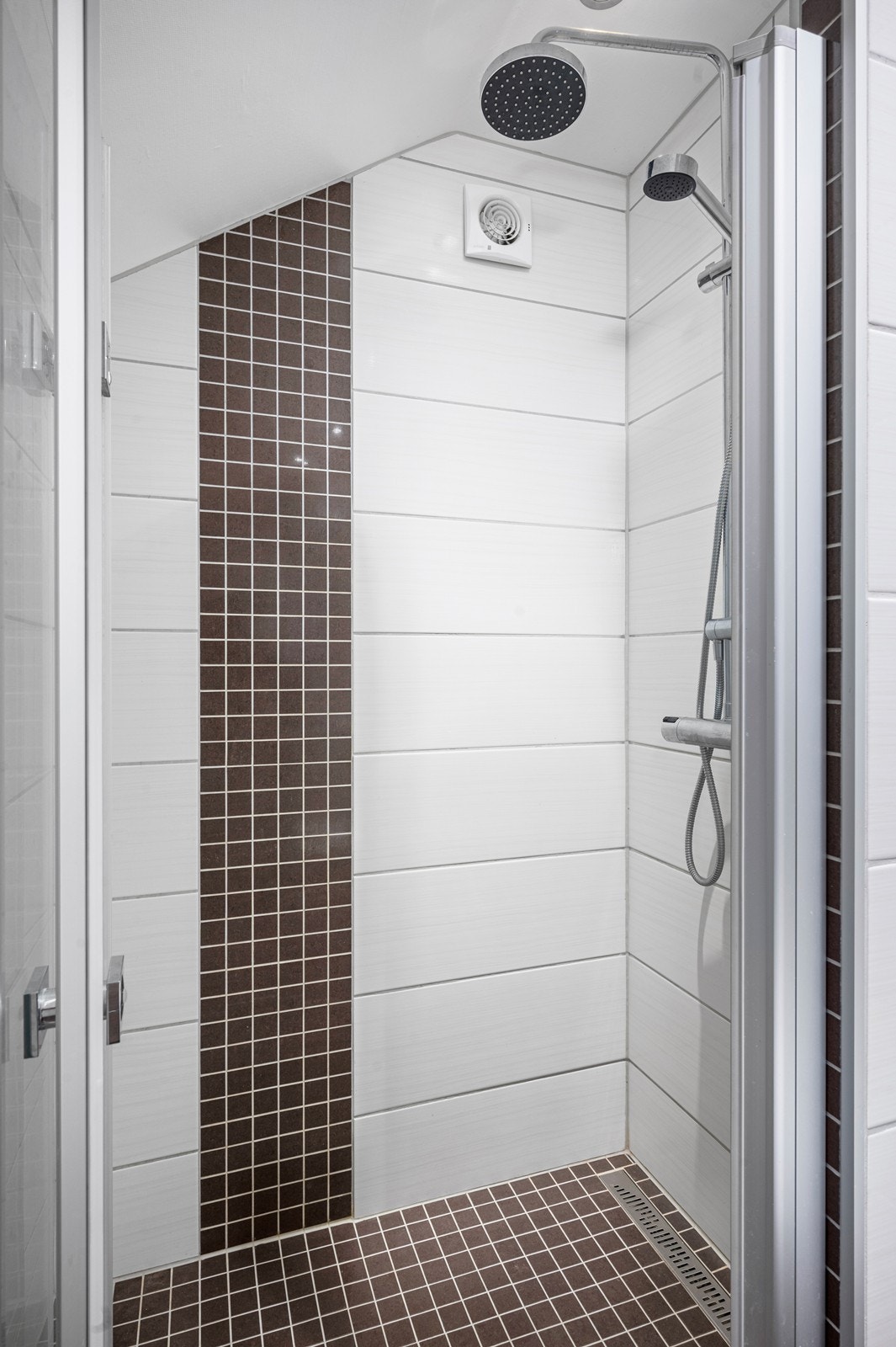 Dusjnisje Galleribilde