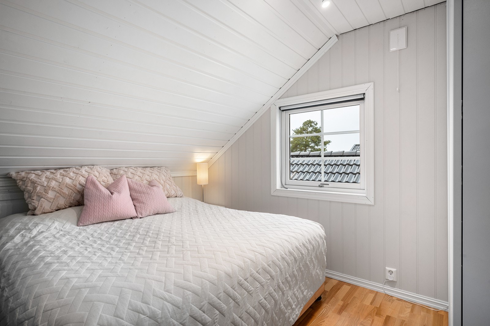 Soverom nr. 3 i øverste etasje. Galleribilde