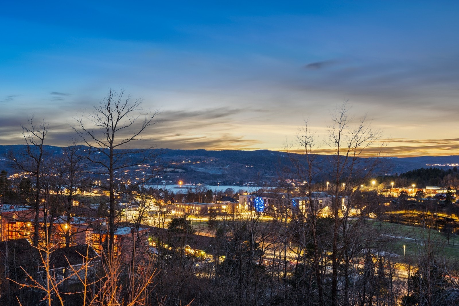 Dyrløkke Terrasse 33 by night Galleribilde