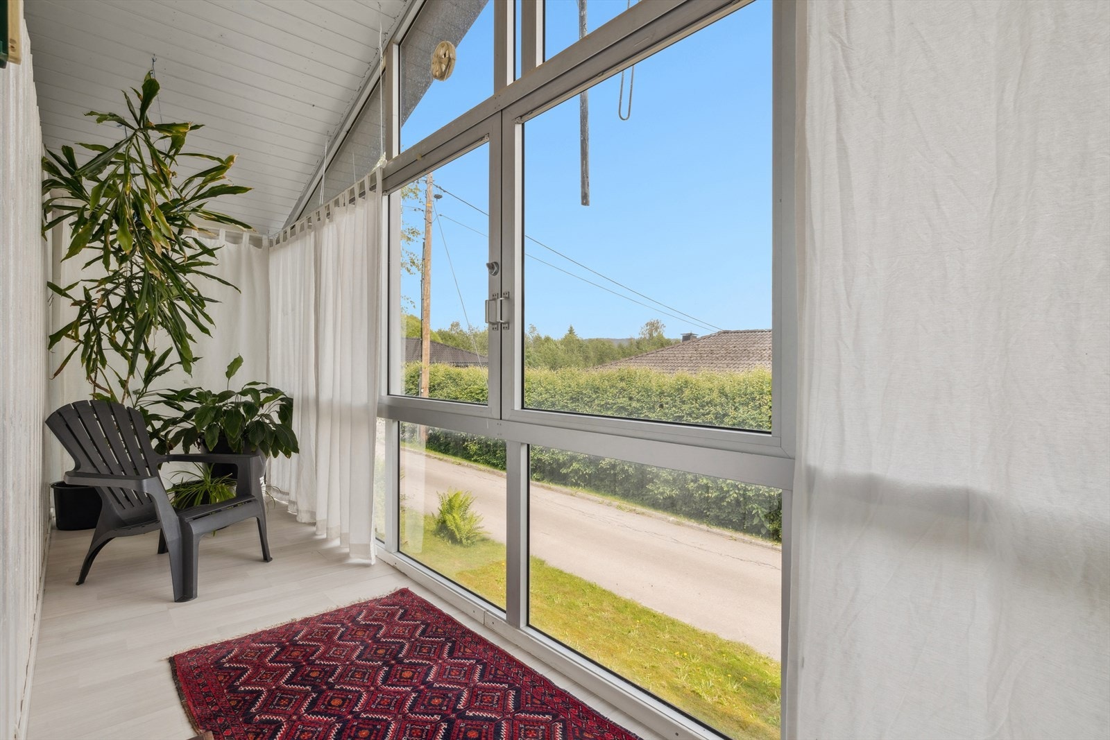 Innglasset vinterhage Galleribilde