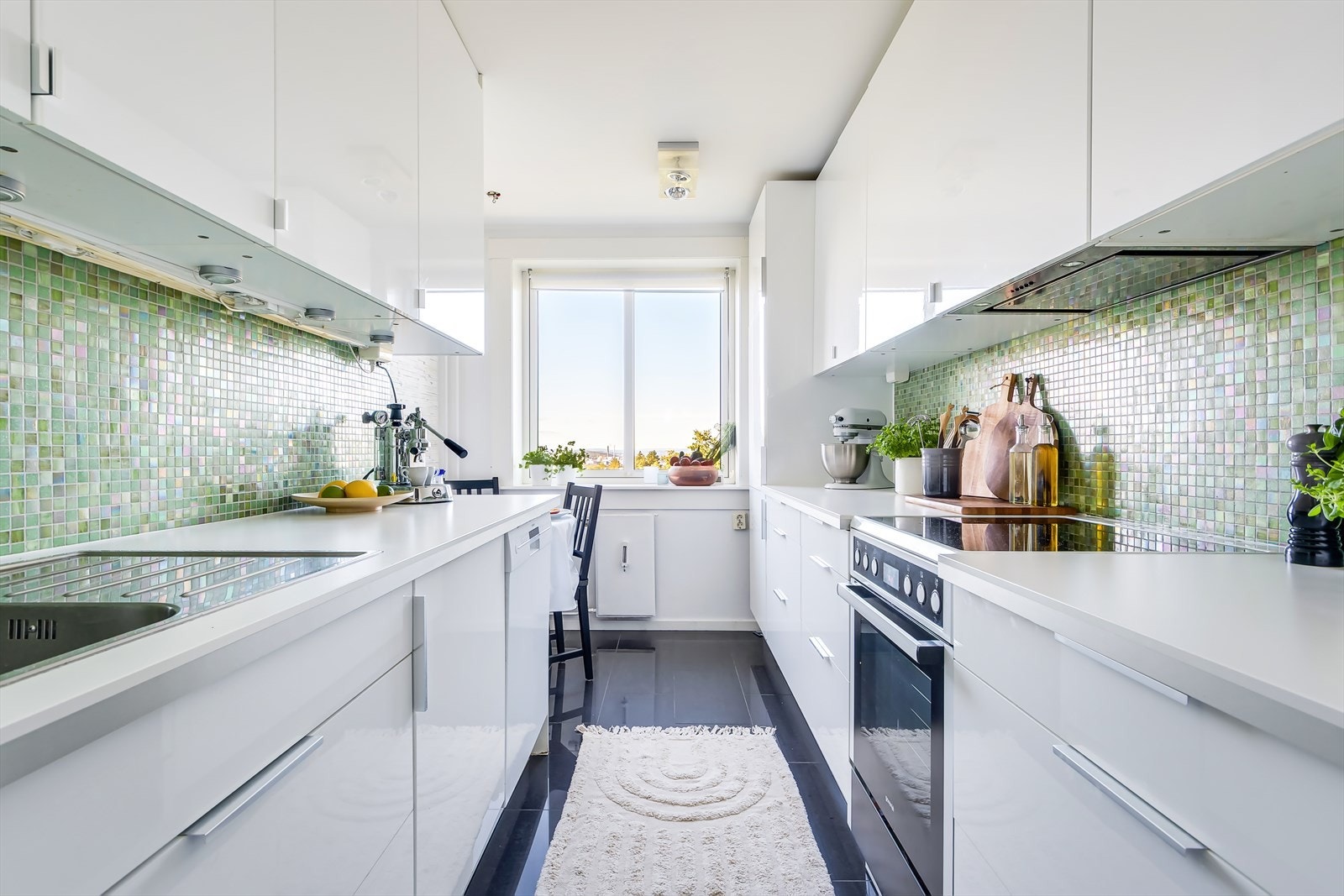 Stilrent og trivelig spisekjøkken fra 2017 Galleribilde