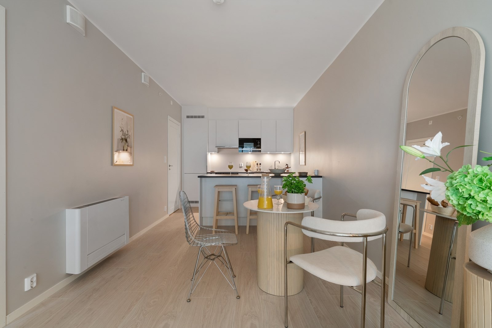 - Leiligheten har balansert ventilasjon, noe som bidrar til bedre luftkvalitet, et sunt inneklima og ikke minst energieffektivitet - Galleribilde